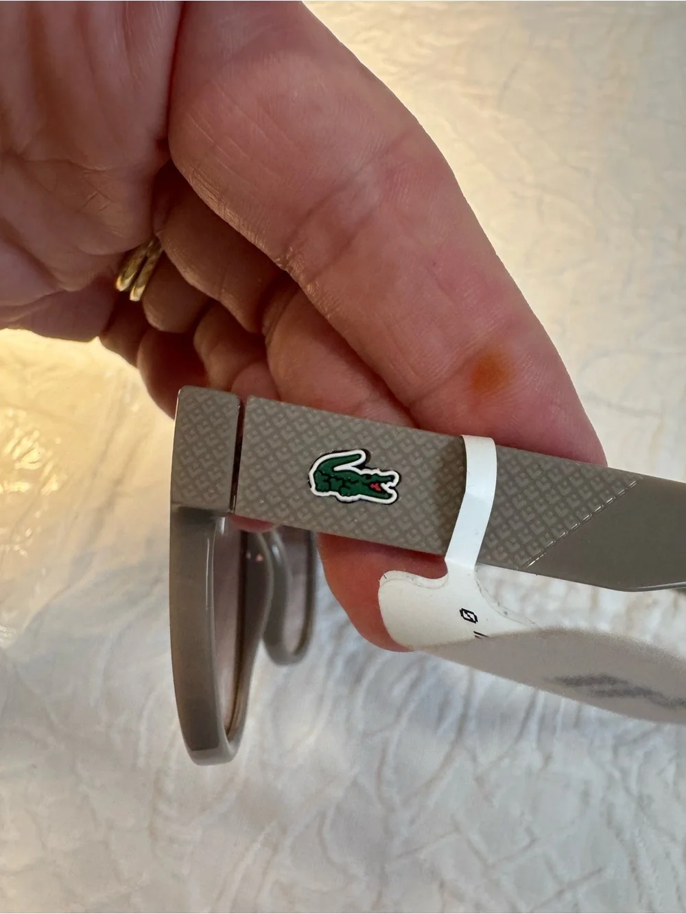 NEW LACOSTE women's l6000s sunglasses in light grey/grey gradient